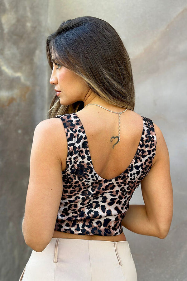 Blusa DF01598 estampado animal print para mujer dyaboo beige 01