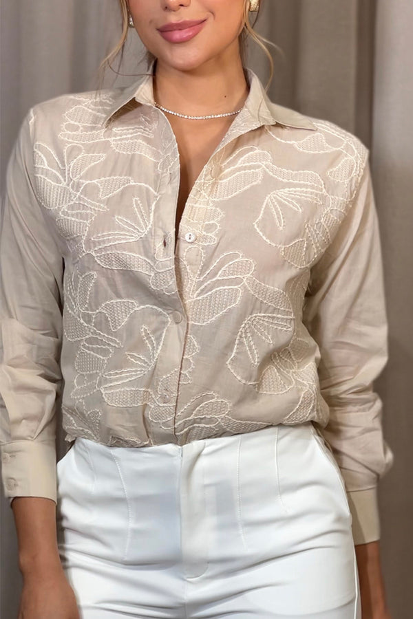 Camisa DF21280 bordada para mujer blanca de manga larga dyaboo color camel 1