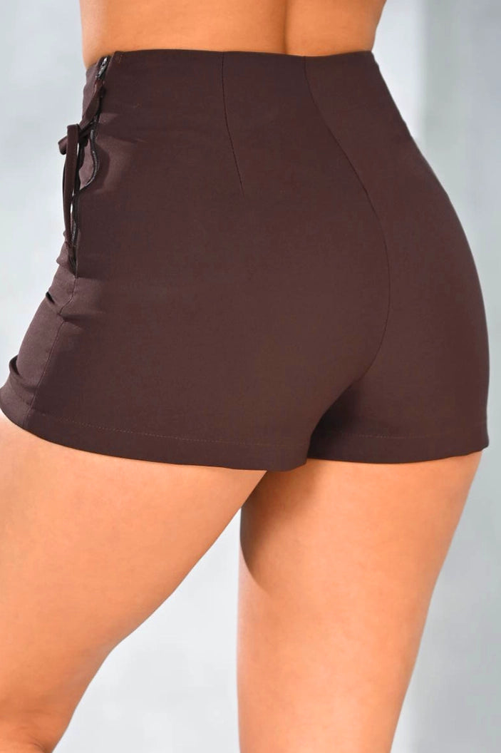 Falda Short DF07235 Para mujer dyaboo cafe oscuro