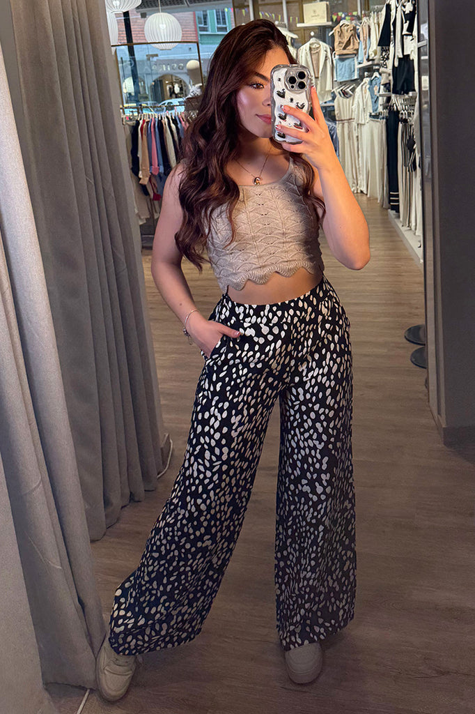 Pantalón Recto DF06102 – Dyaboo - Main Image