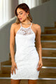 Vestido DF09130 corto tirantes tipo halter para mujer,elaborado en encaje dyaboo color crudo 3
